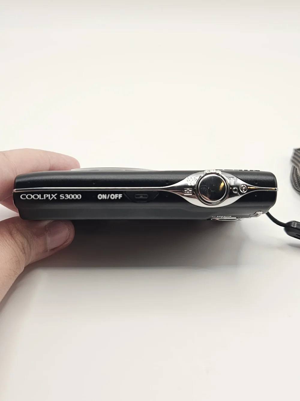 Nikon Coolpix S3000 12.0MP Digital Camera
